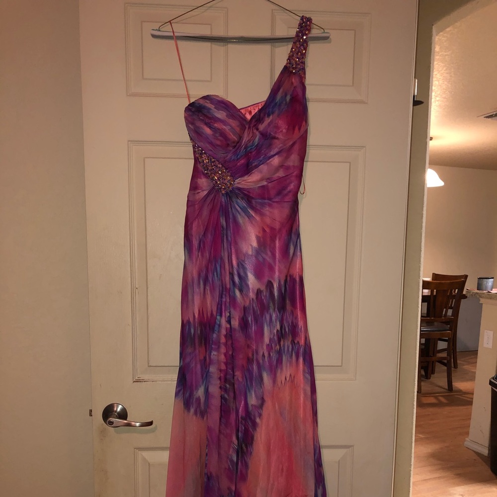 La femme Pink Watercolor Dress